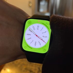 Apple Watch series 8 45MM GPS + cellular